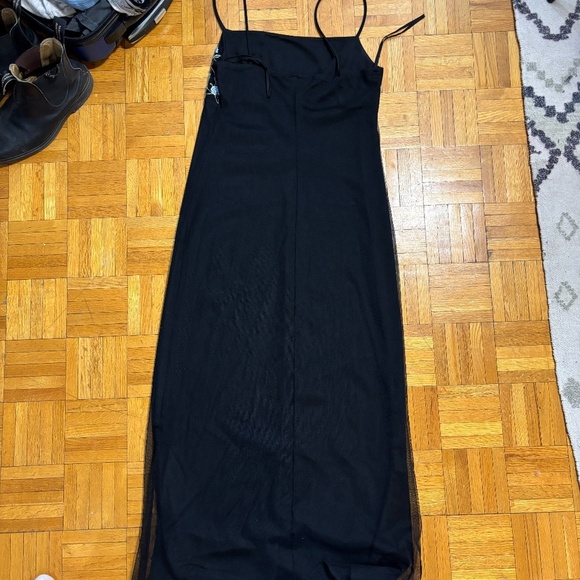 SHE'S ALL THAT- long mesh dress with flowers - Picture 6 of 7